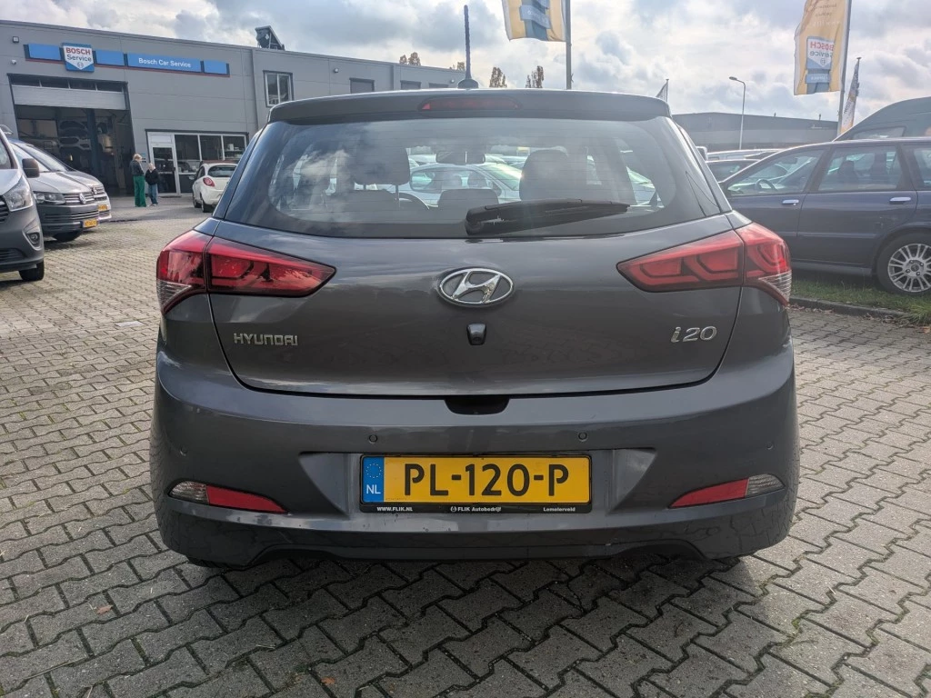 Hoofdafbeelding Hyundai i20