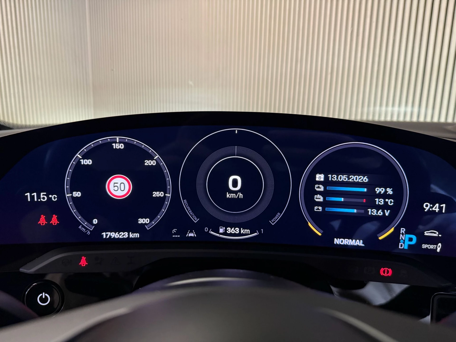 Hoofdafbeelding Porsche Taycan
