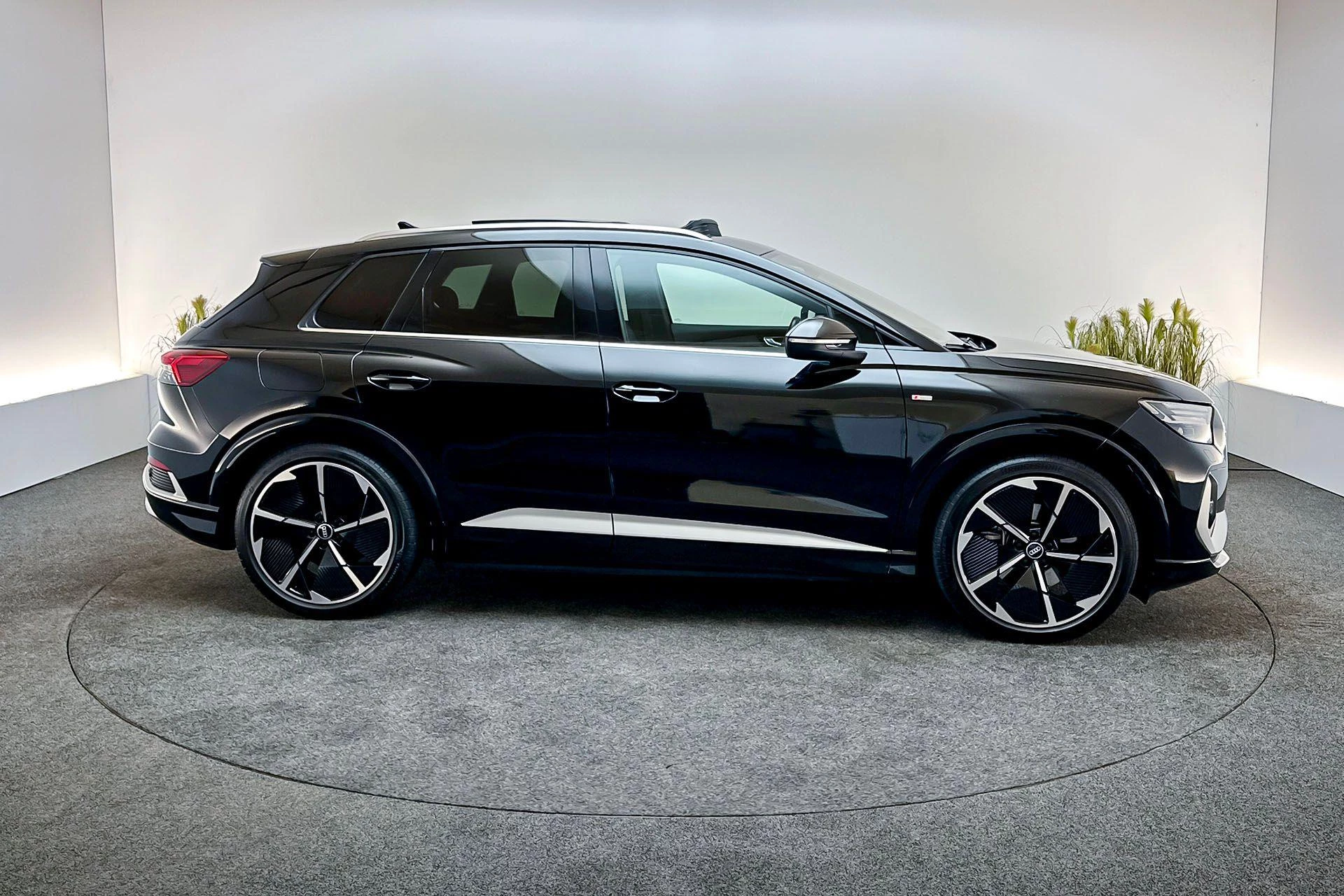 Hoofdafbeelding Audi Q4 e-tron