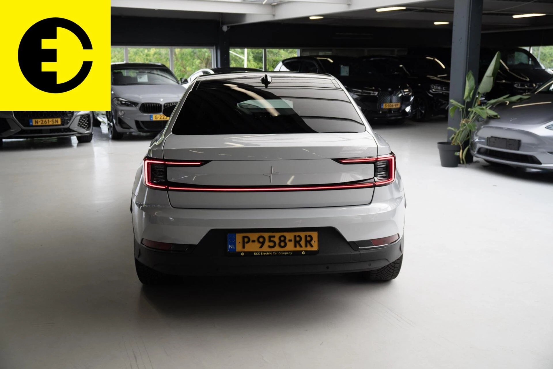 Hoofdafbeelding Polestar 2