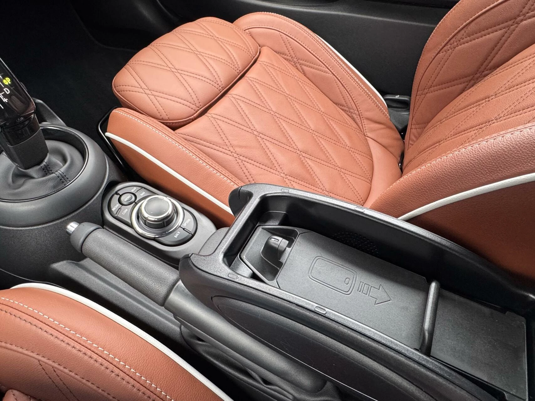 Hoofdafbeelding MINI Cooper Cabrio