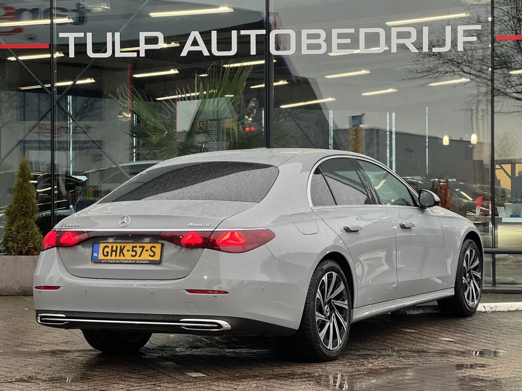 Hoofdafbeelding Mercedes-Benz E-Klasse