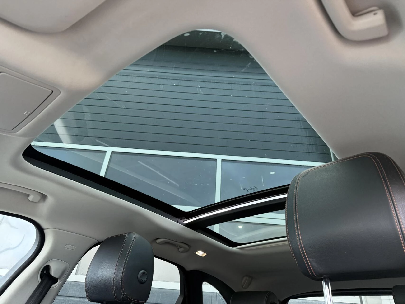 Hoofdafbeelding Jaguar F-PACE