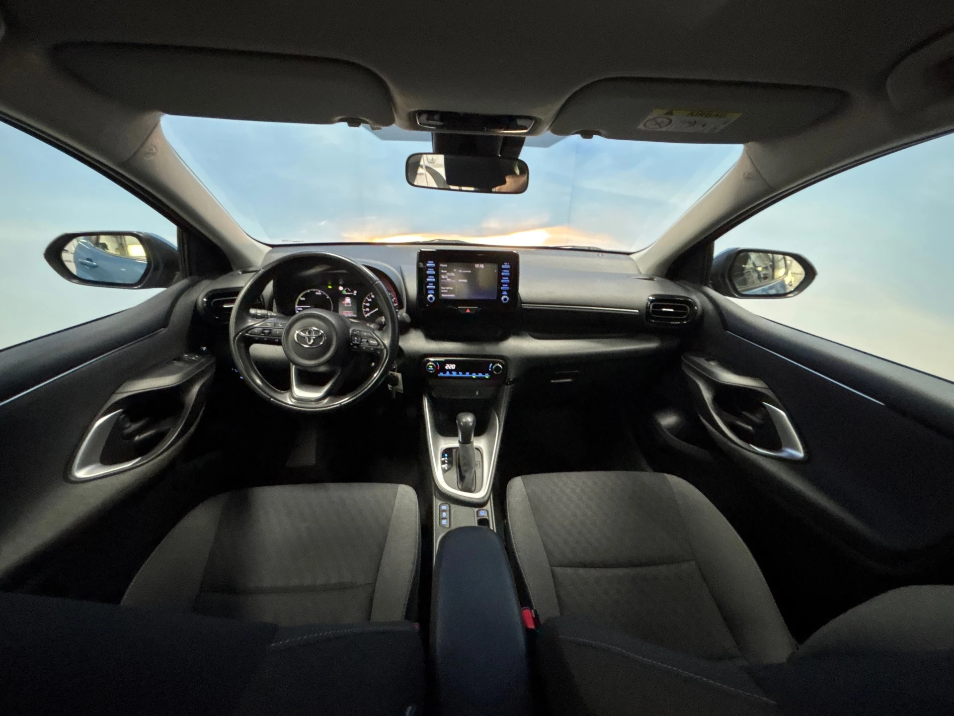 Hoofdafbeelding Toyota Yaris