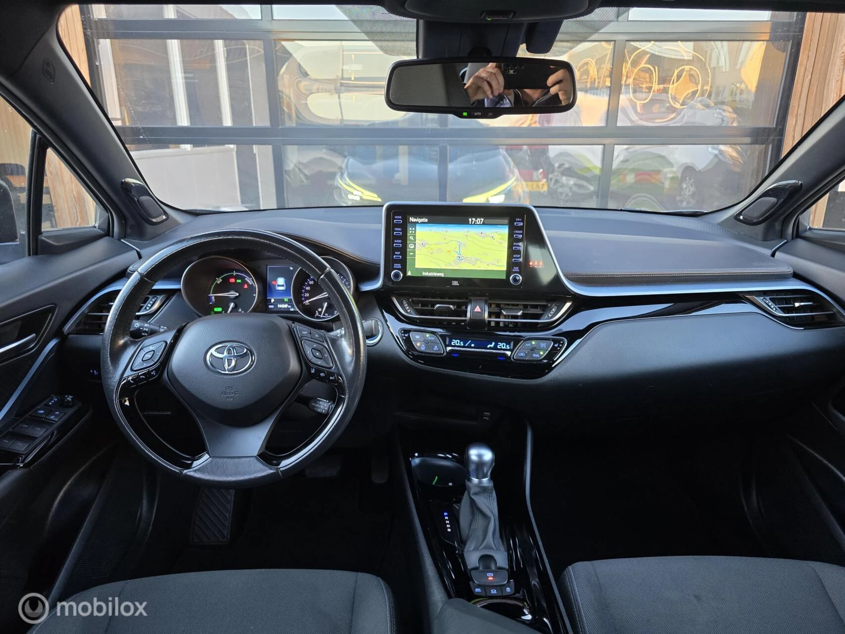 Hoofdafbeelding Toyota C-HR