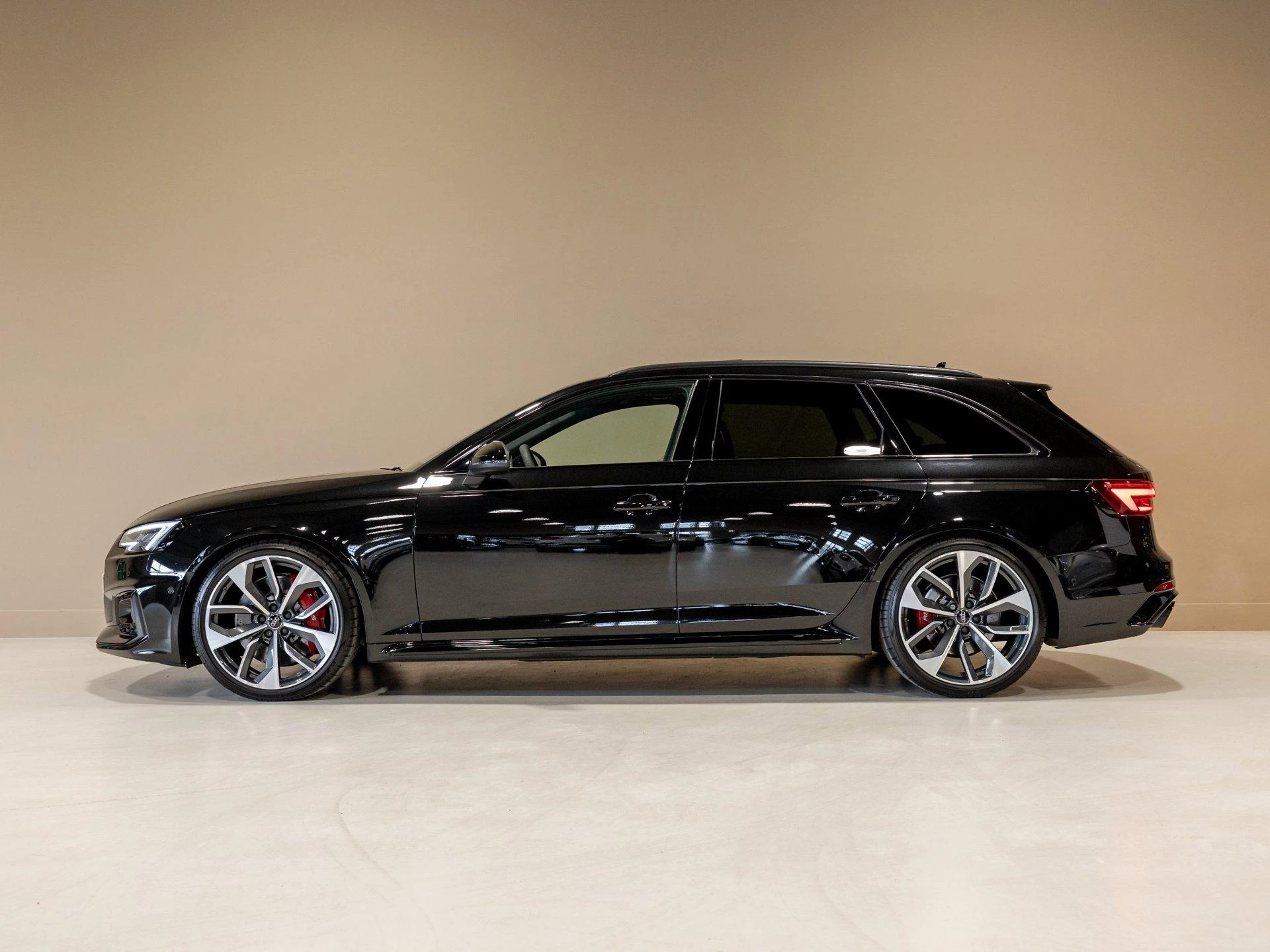 Hoofdafbeelding Audi RS4