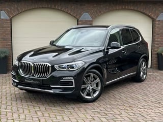 BMW X5 xDrive45e High Executive Leder Clima Panorama LED Navi Luchtvering