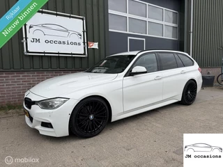 BMW 3-serie Touring 320d High Executive|Xenon|360 camera|PDC|