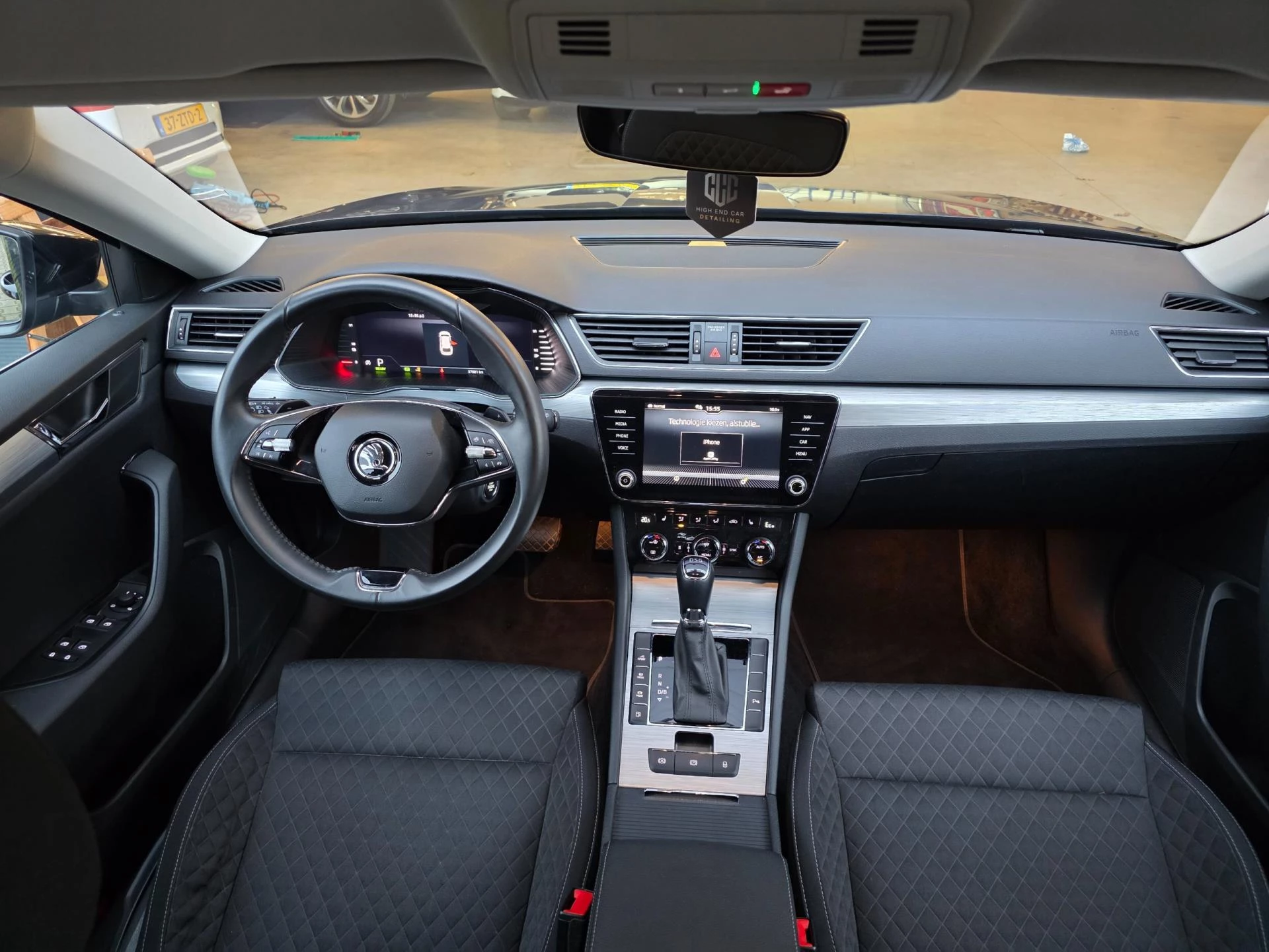 Hoofdafbeelding Škoda Superb