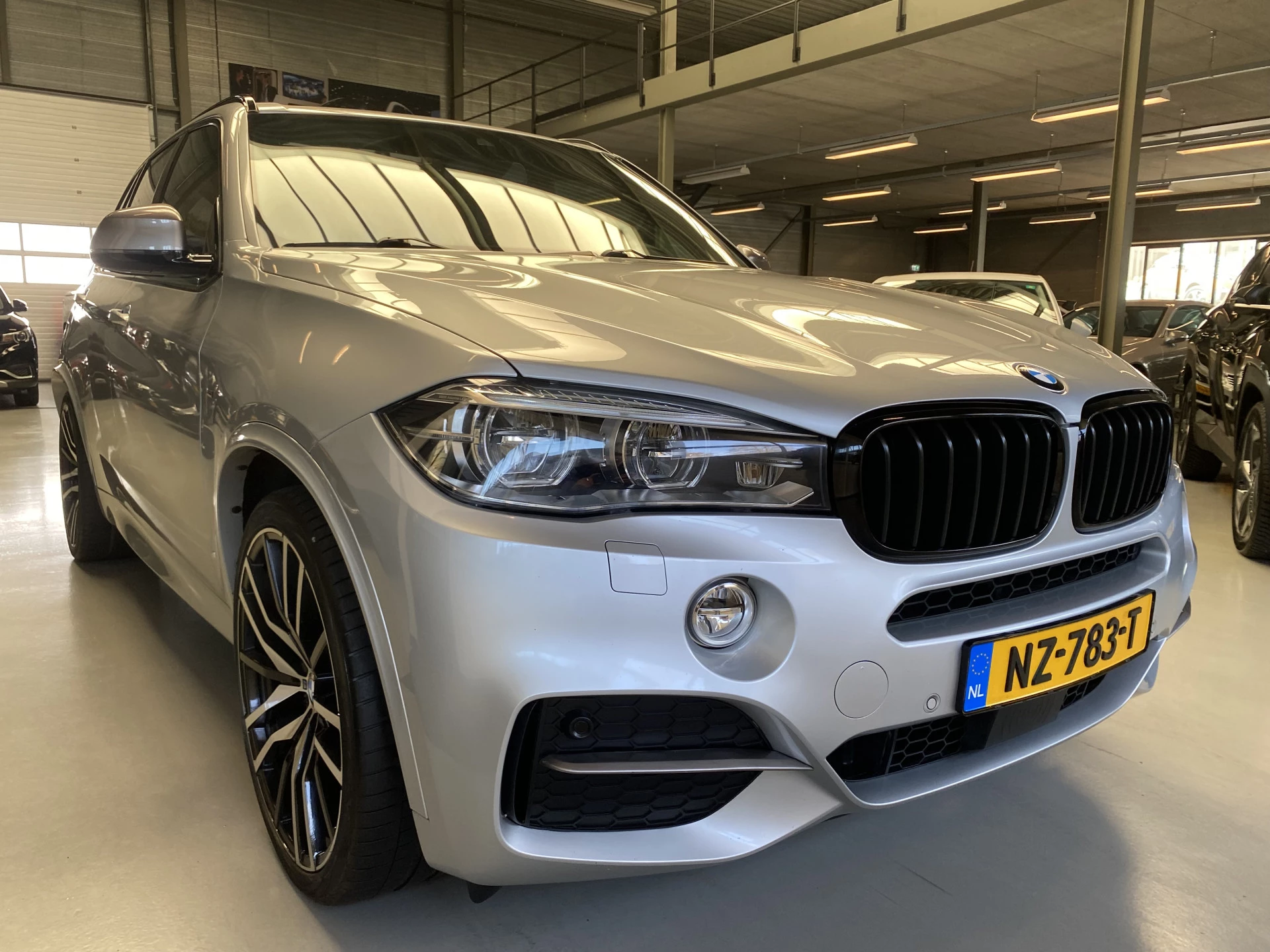 Hoofdafbeelding BMW X5