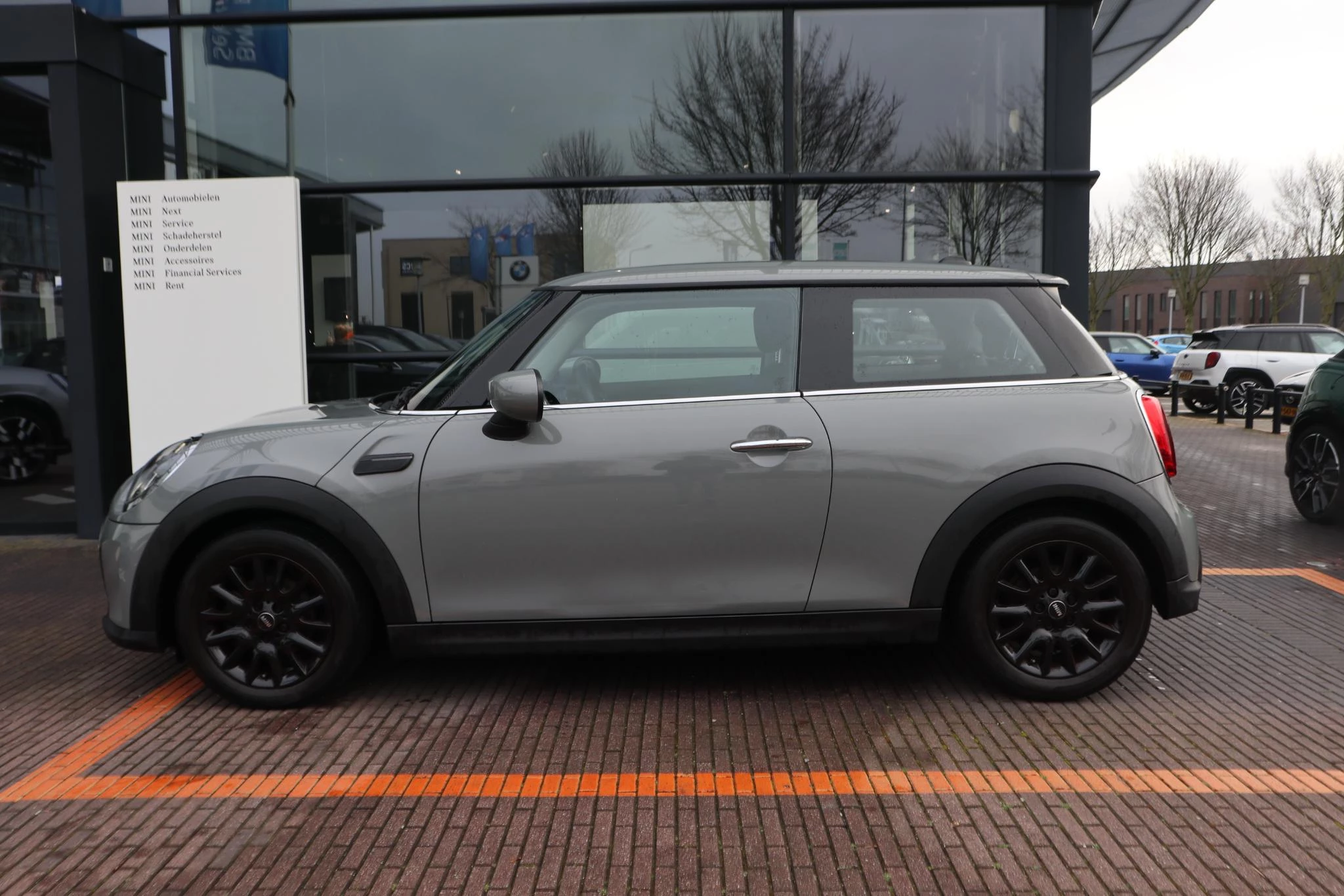 Hoofdafbeelding MINI One