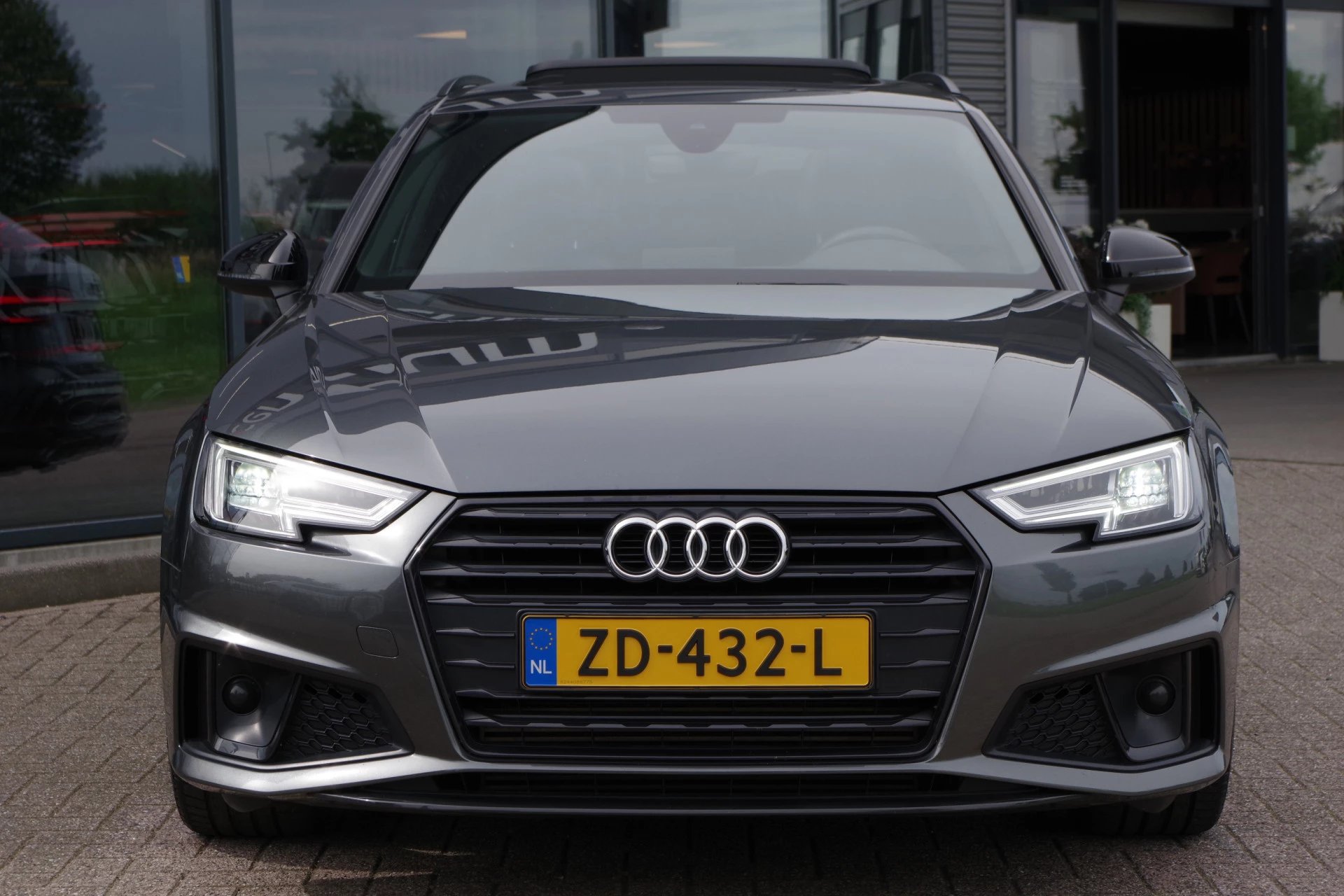 Hoofdafbeelding Audi A4