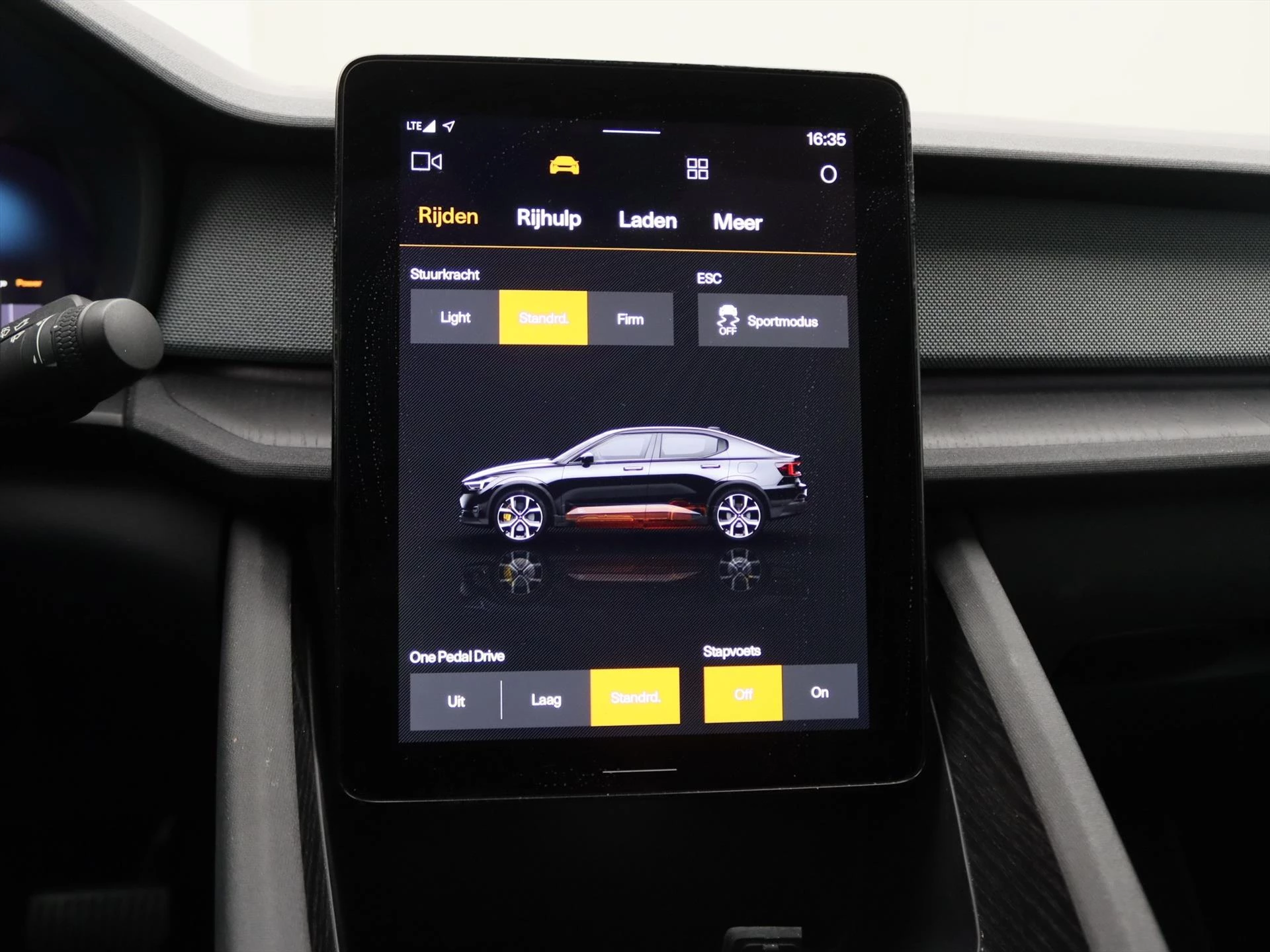 Hoofdafbeelding Polestar 2