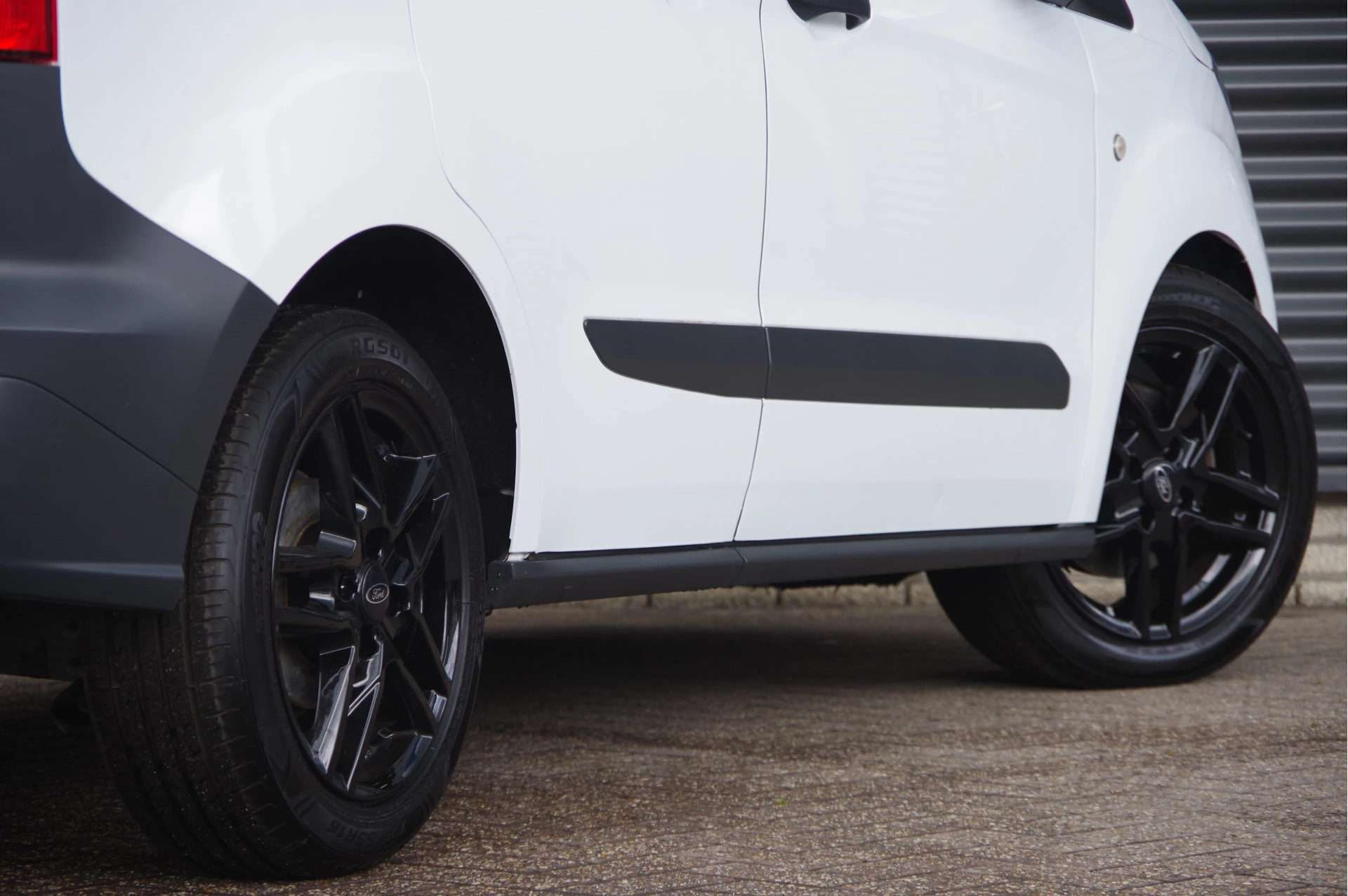 Hoofdafbeelding Ford Transit Courier