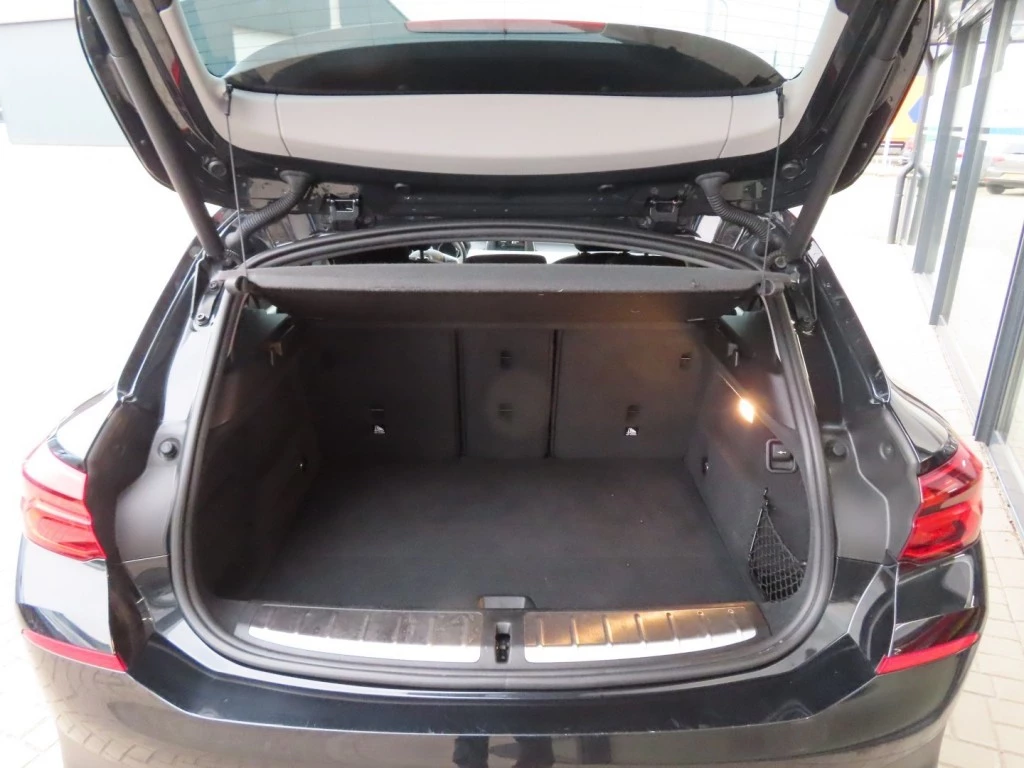 Hoofdafbeelding BMW X2