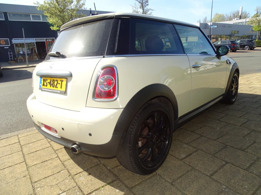 Hoofdafbeelding MINI One