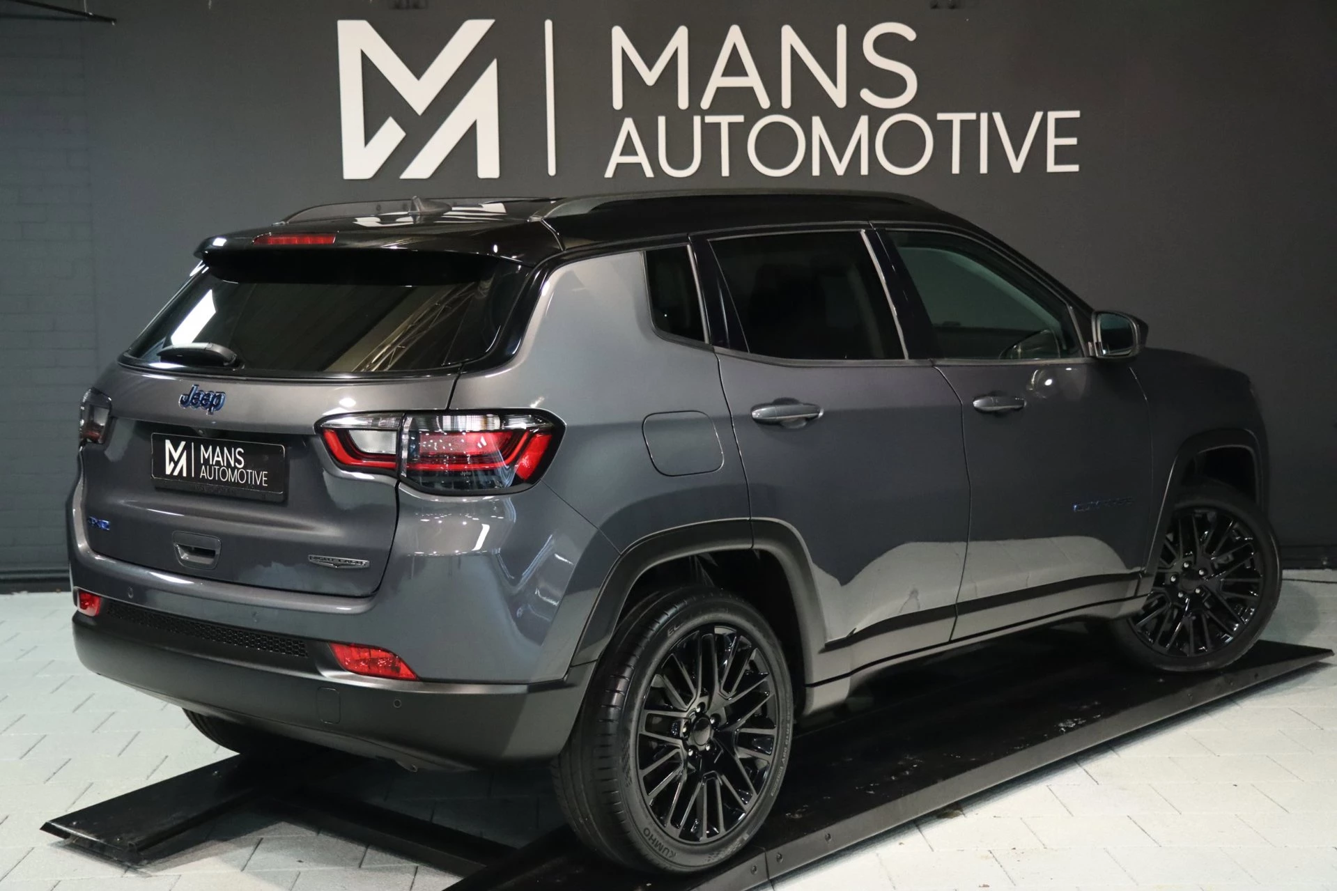 Hoofdafbeelding Jeep Compass