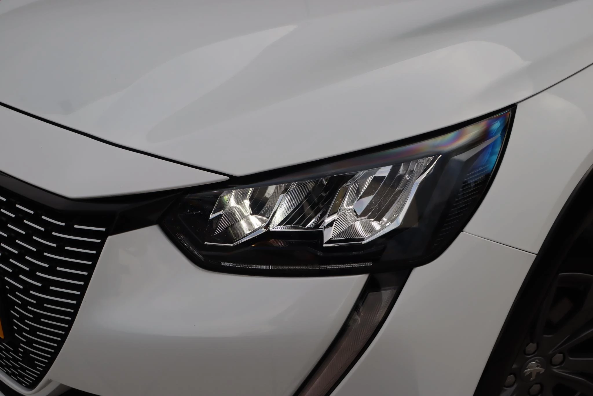 Hoofdafbeelding Peugeot e-208
