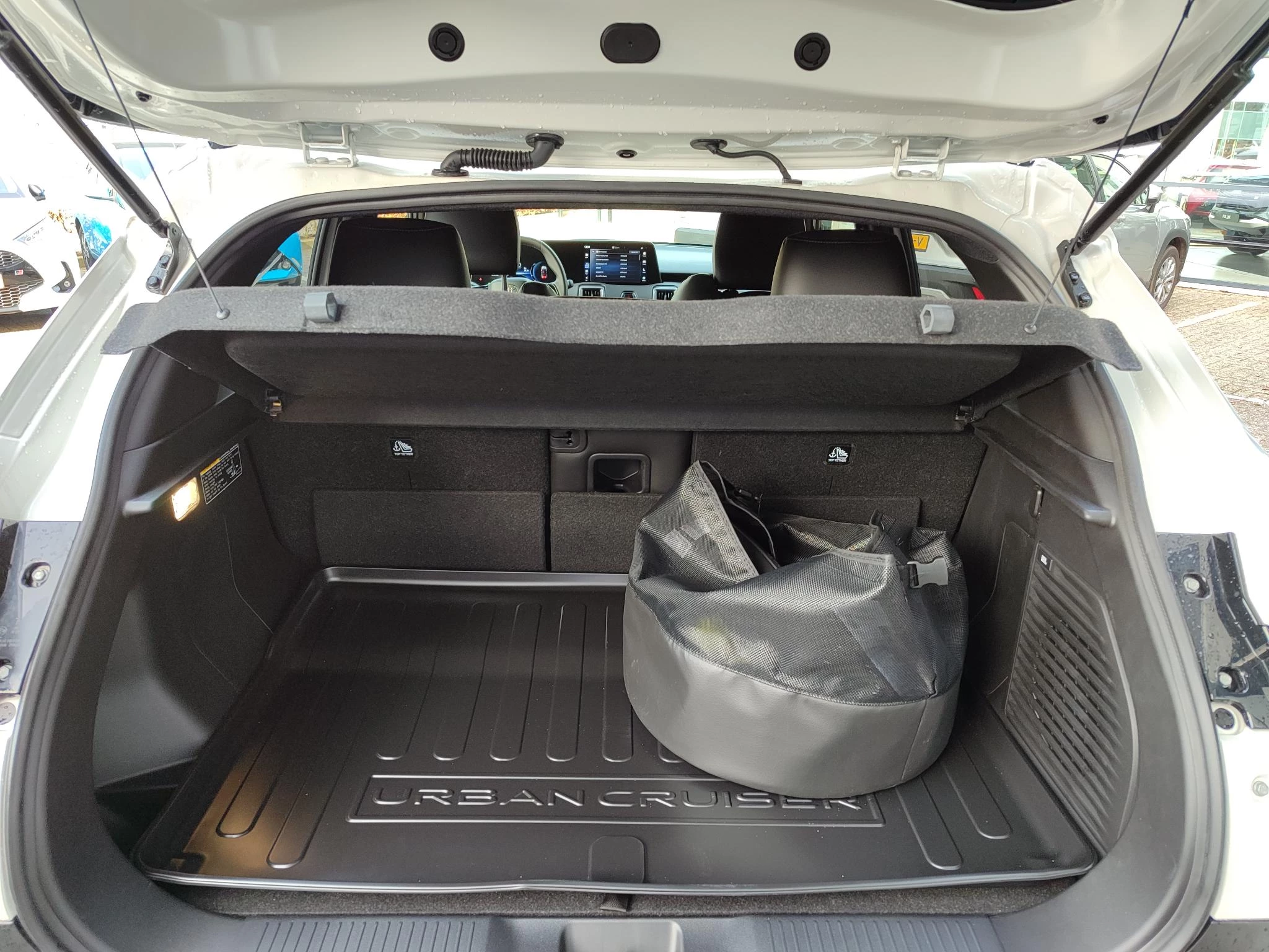 Hoofdafbeelding Toyota Urban Cruiser