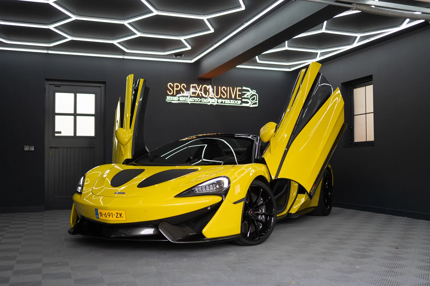 Hoofdafbeelding McLaren 570S