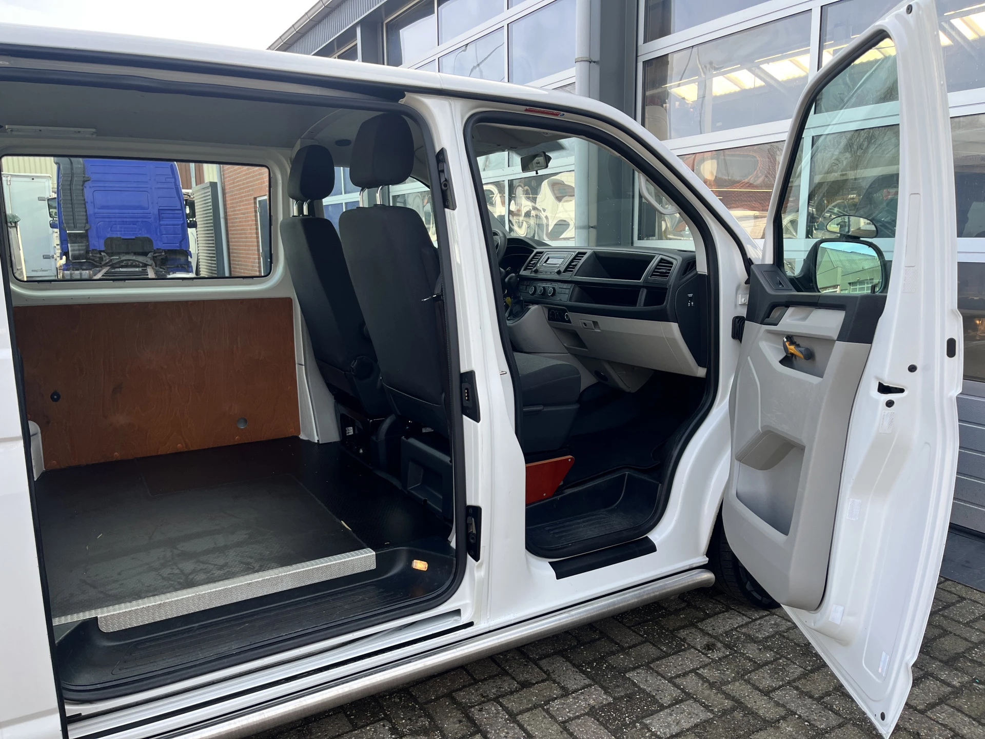 Hoofdafbeelding Volkswagen Transporter