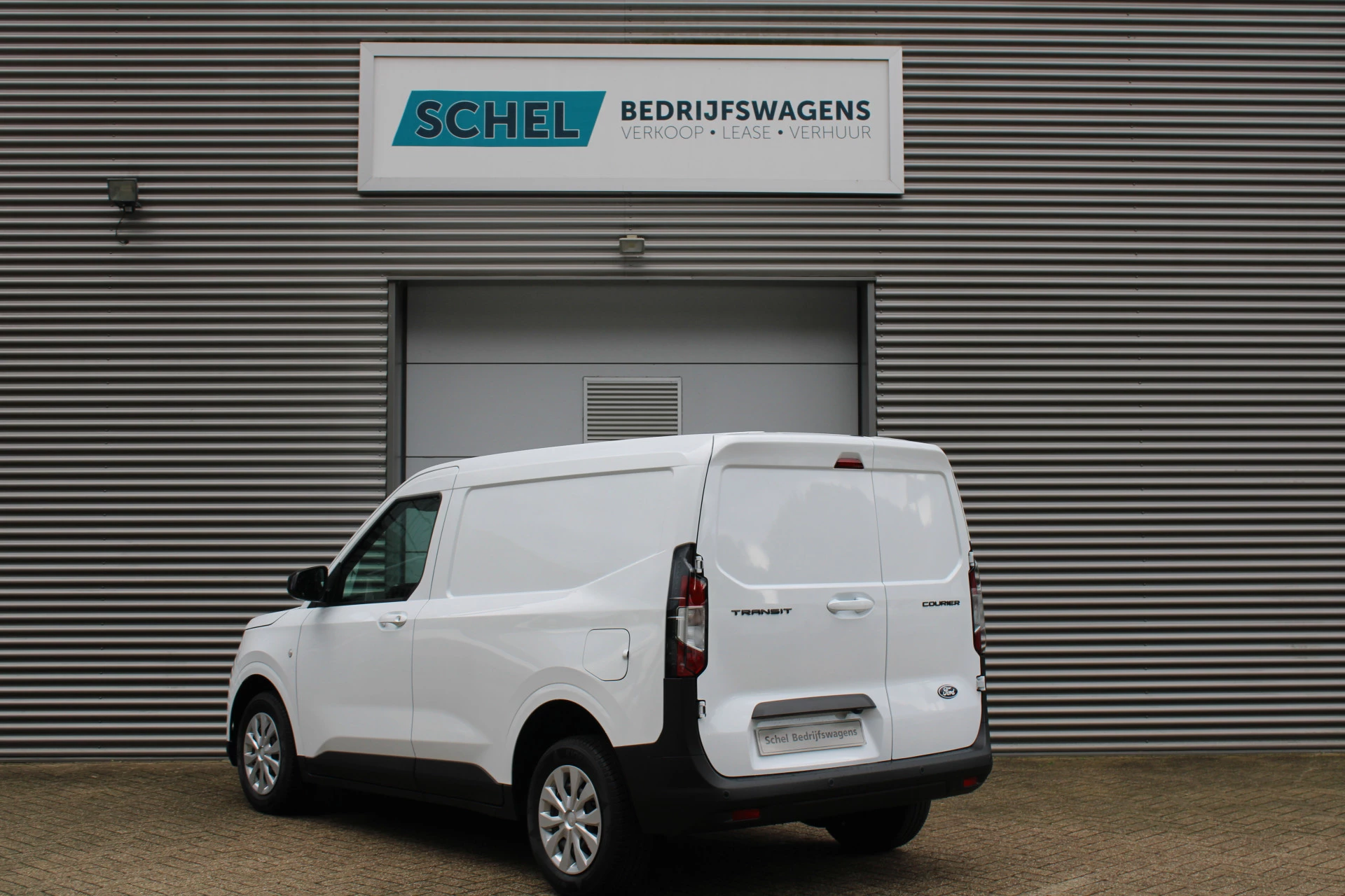Hoofdafbeelding Ford Transit Courier