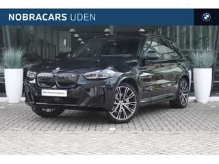 Hoofdafbeelding BMW iX3 BMW iX3 High Executive / Trekhaak / Sportstoelen / Adaptieve LED / Parking Assistant Plus / Gesture Control / Comfort Access / Stuurverwarming