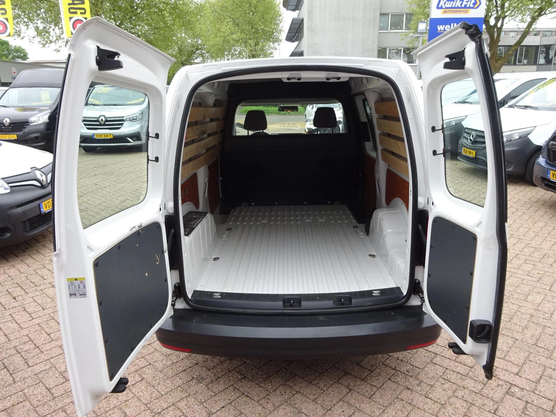 Hoofdafbeelding Volkswagen Caddy