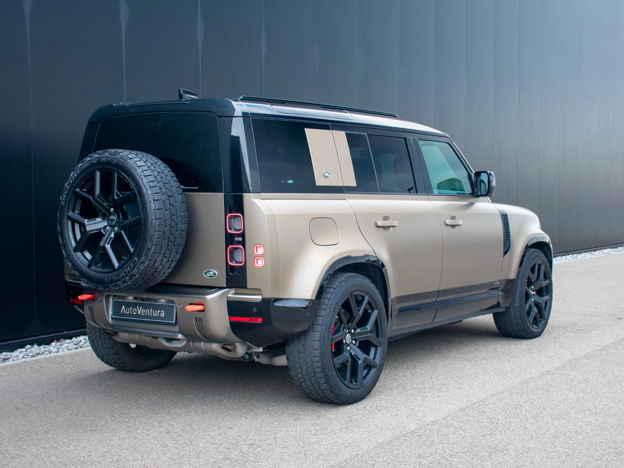 Hoofdafbeelding Land Rover Defender