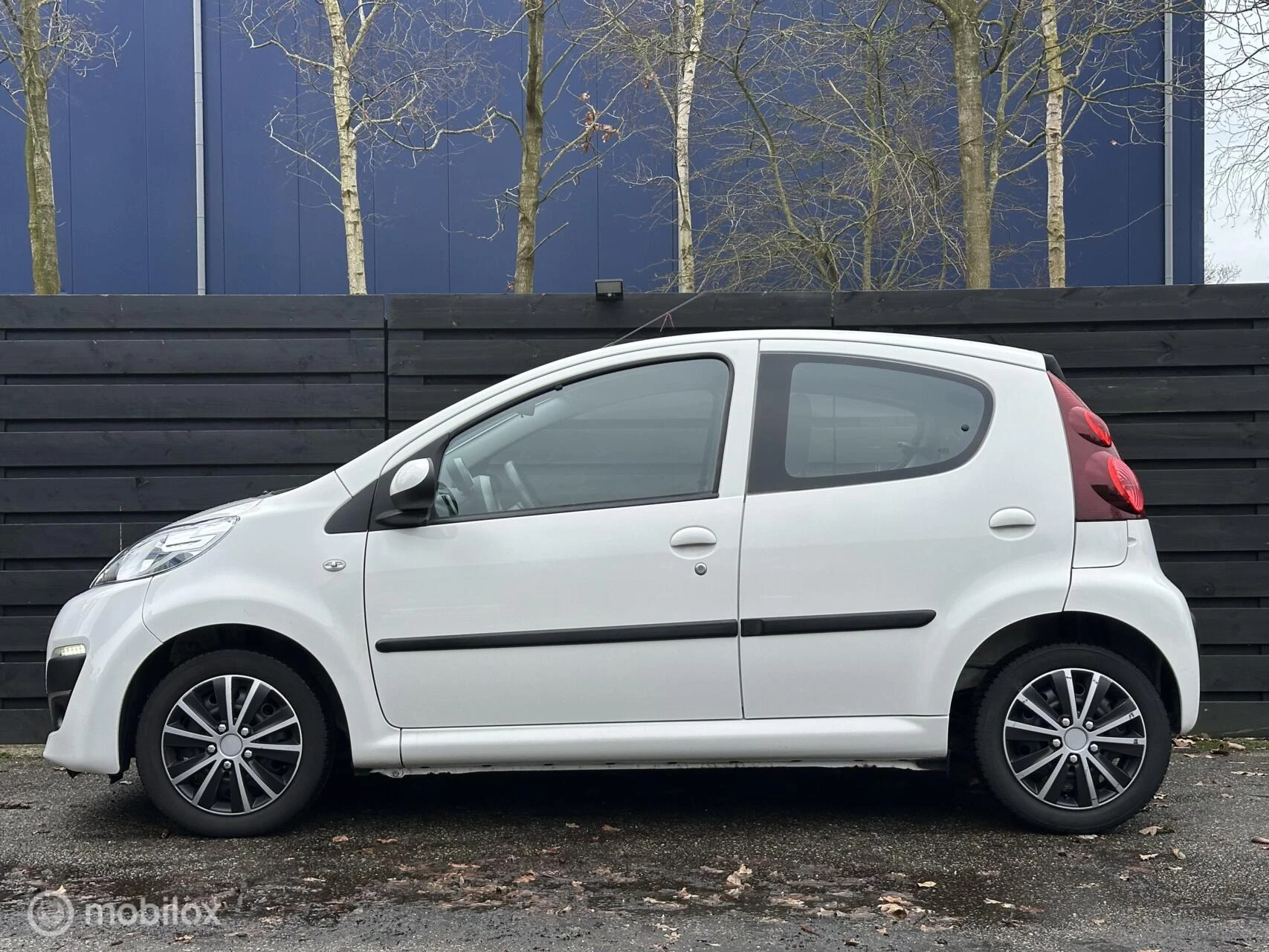 Hoofdafbeelding Peugeot 107
