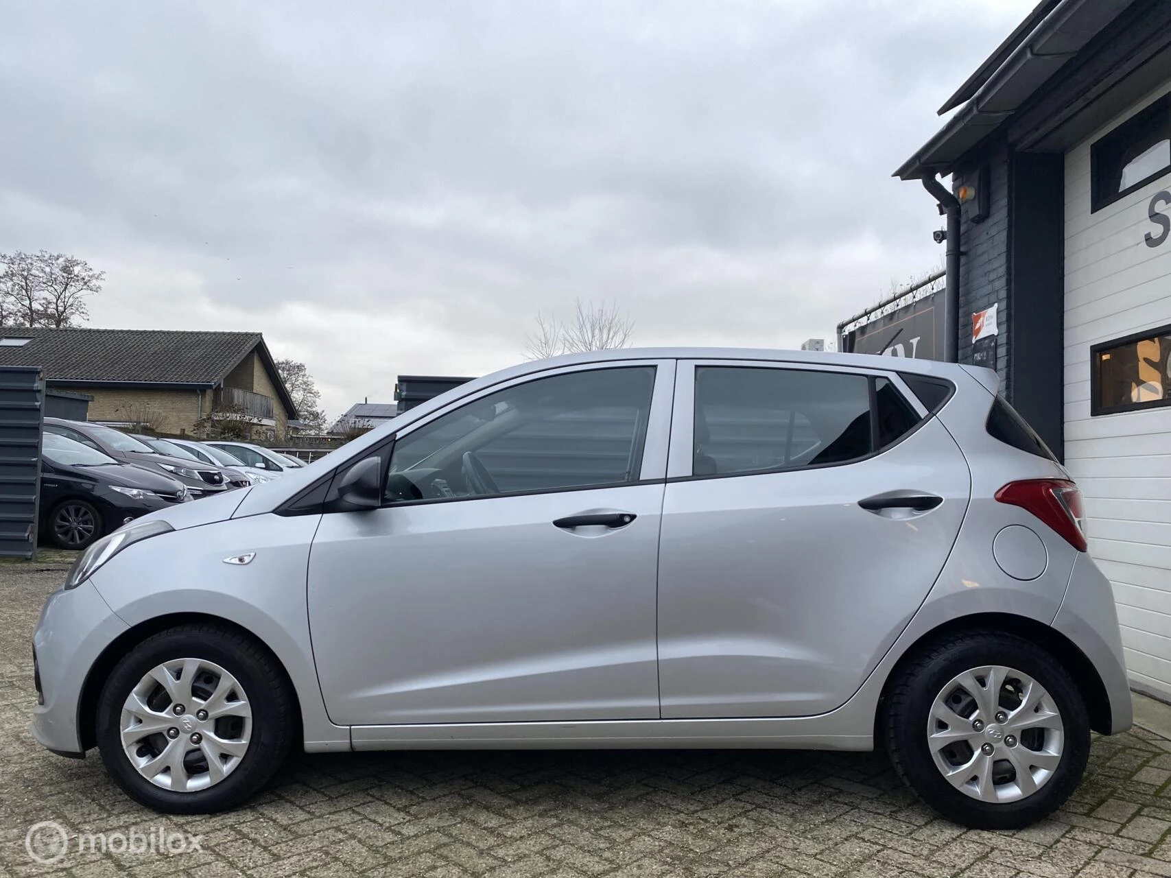 Hoofdafbeelding Hyundai i10