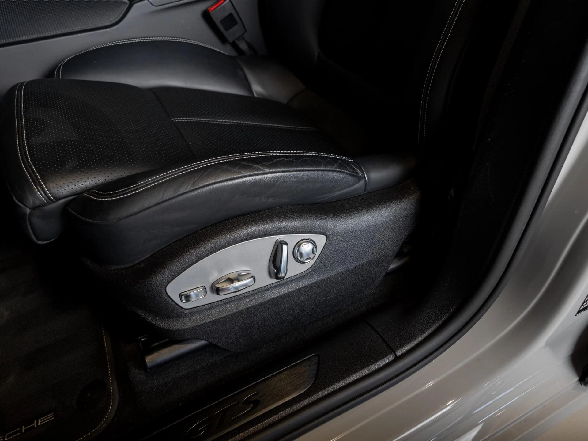 Hoofdafbeelding Porsche Macan