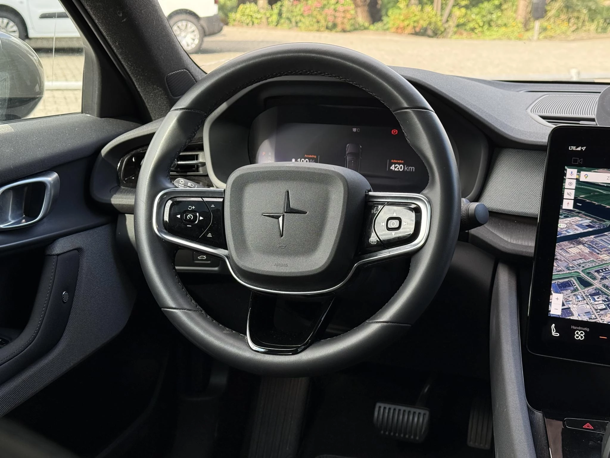 Hoofdafbeelding Polestar 2