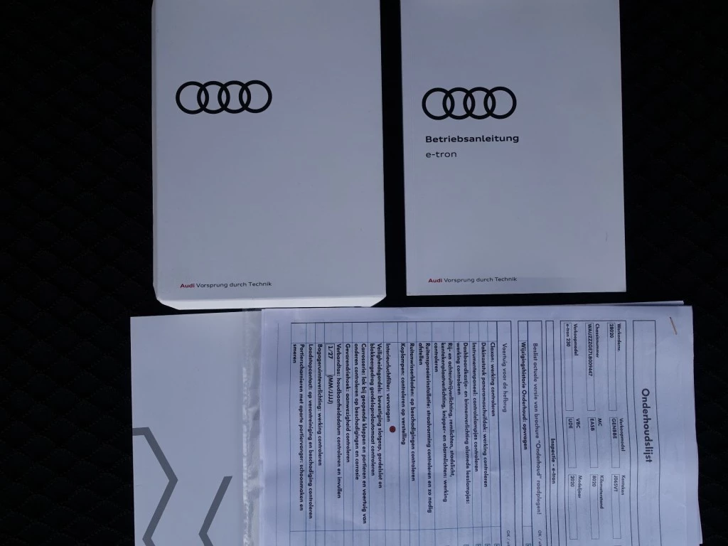 Hoofdafbeelding Audi e-tron