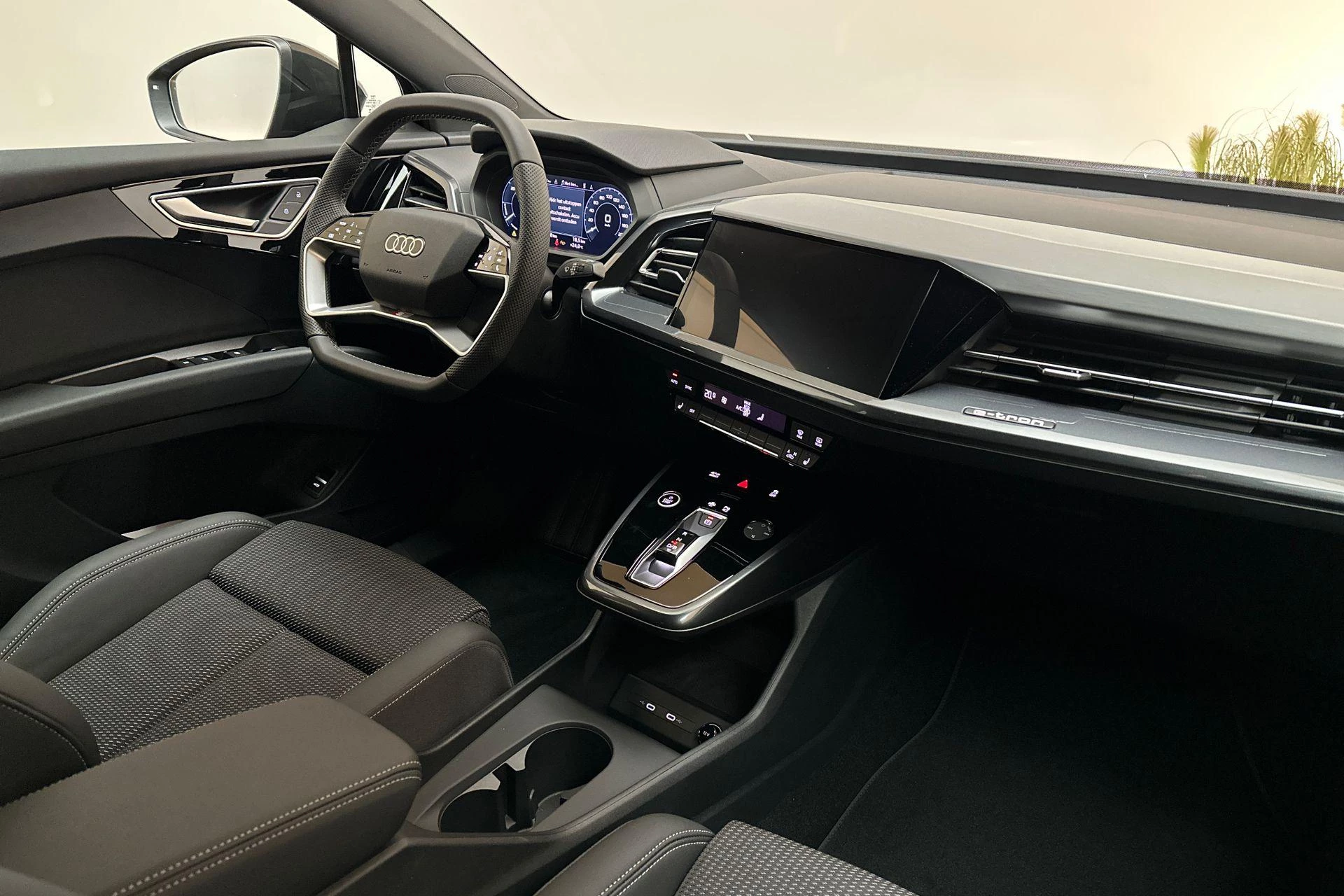 Hoofdafbeelding Audi Q4 e-tron
