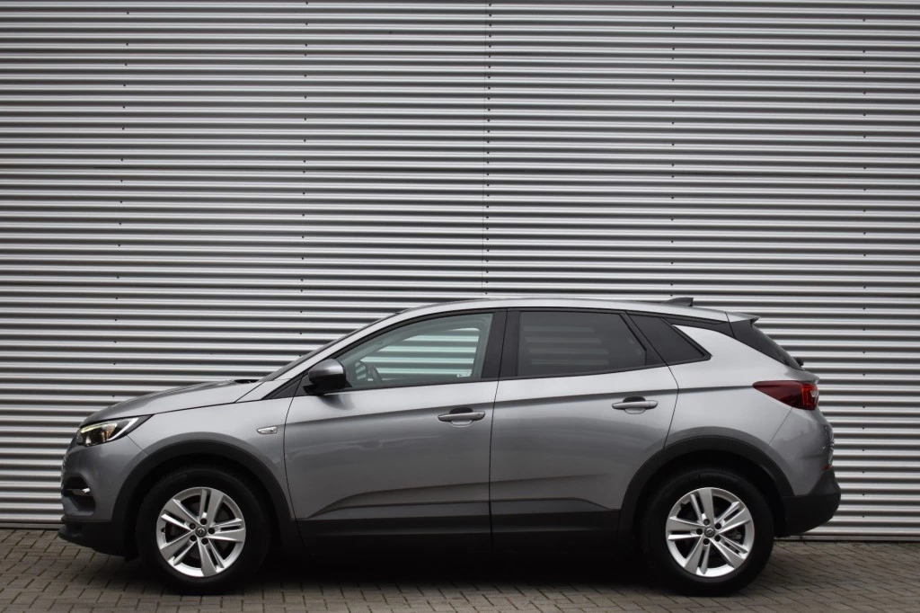 Hoofdafbeelding Opel Grandland X