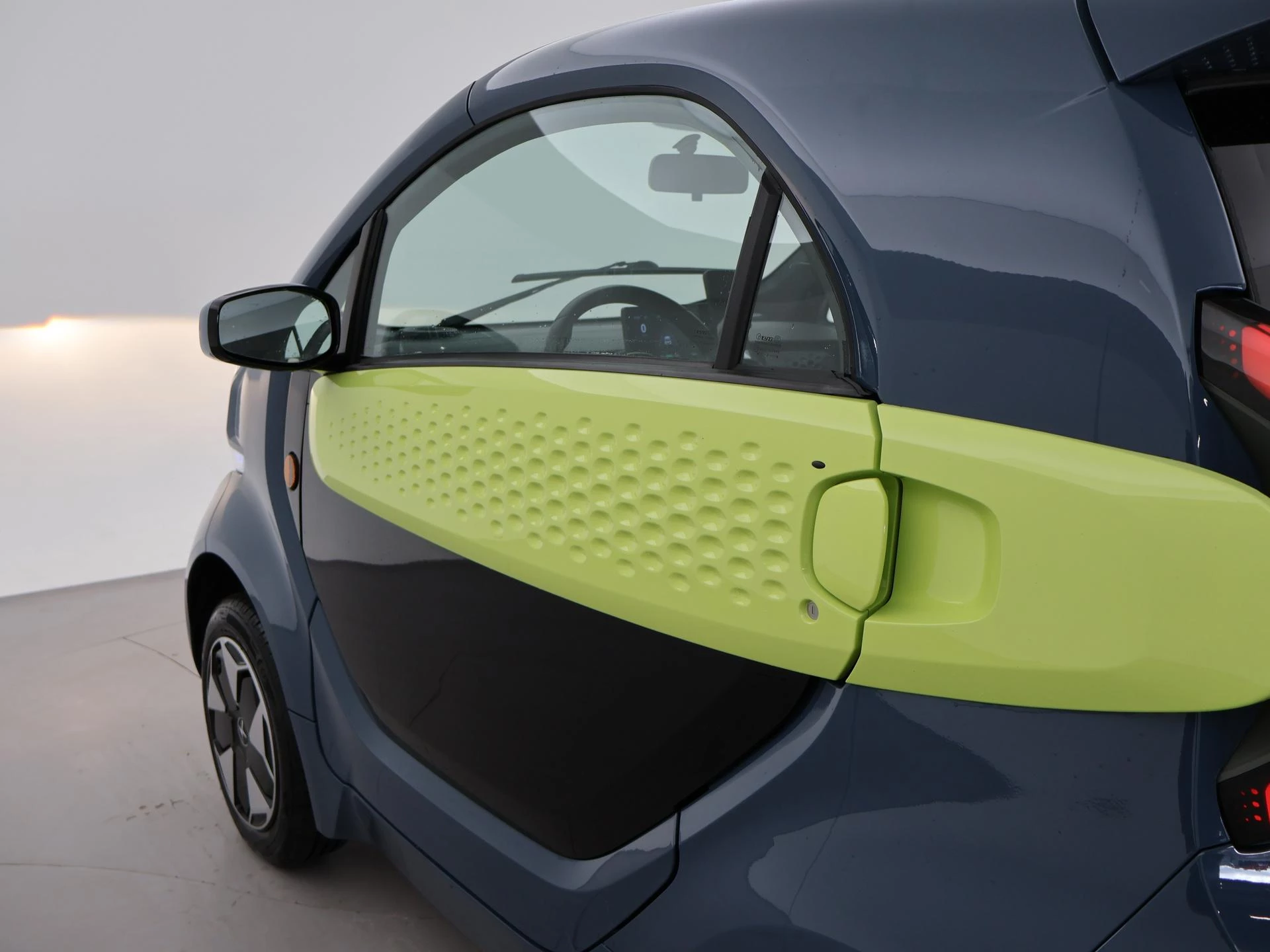 Hoofdafbeelding XEV Yoyo