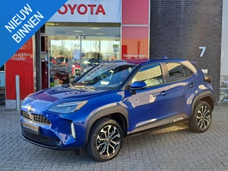 Toyota Yaris Cross 1.5 Hybrid Dynamic STUUR- EN STOELVERWARMING DRAADLOOS TELEFOONLADER ADAPTIVE CRUISE