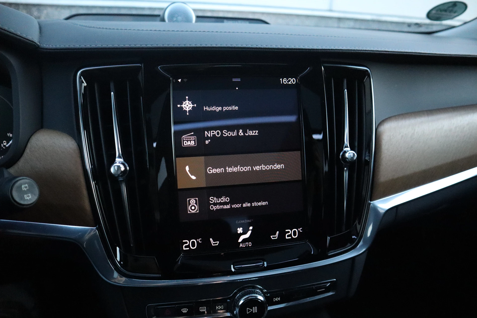 Hoofdafbeelding Volvo V90