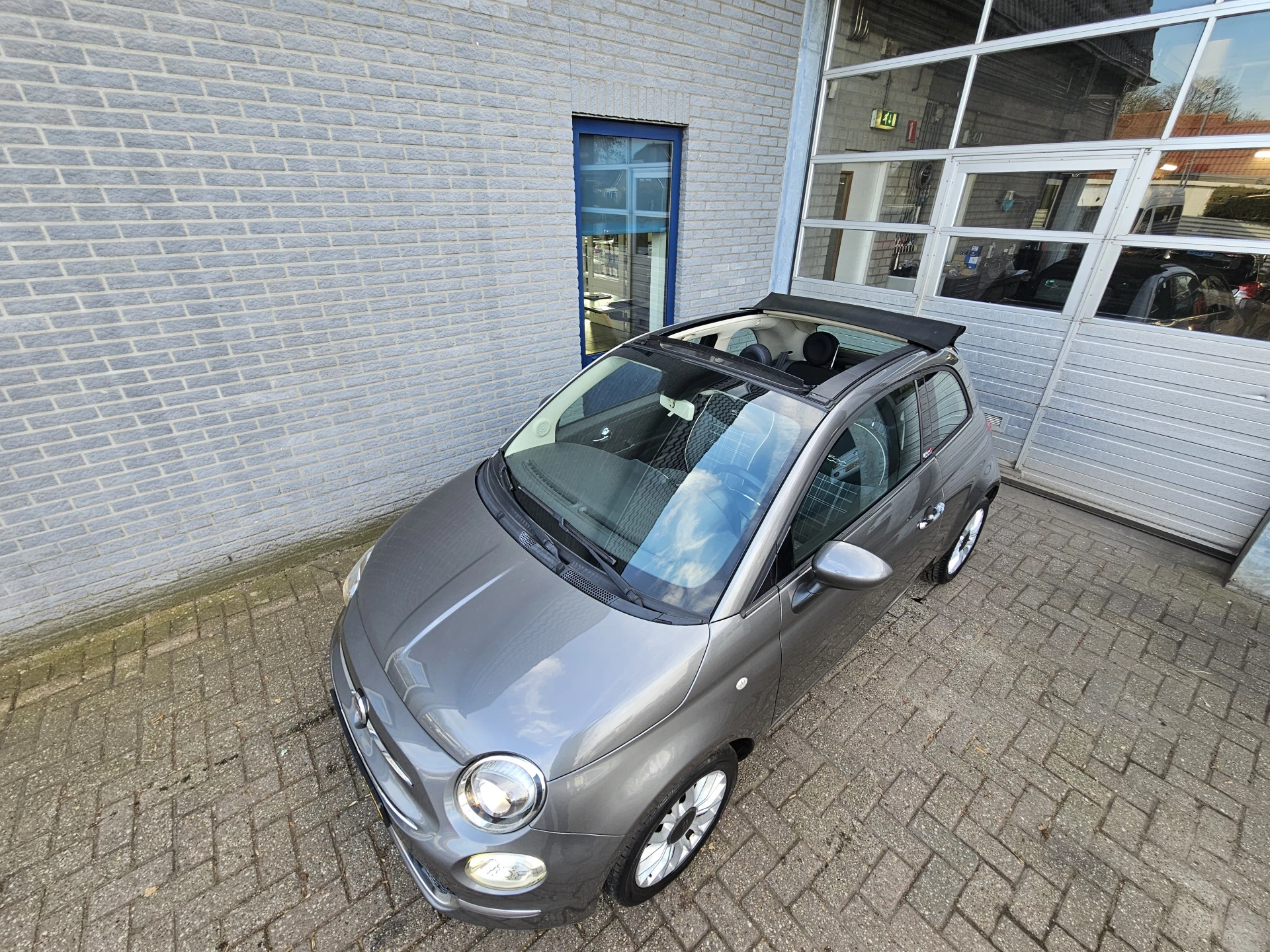 Hoofdafbeelding Fiat 500C