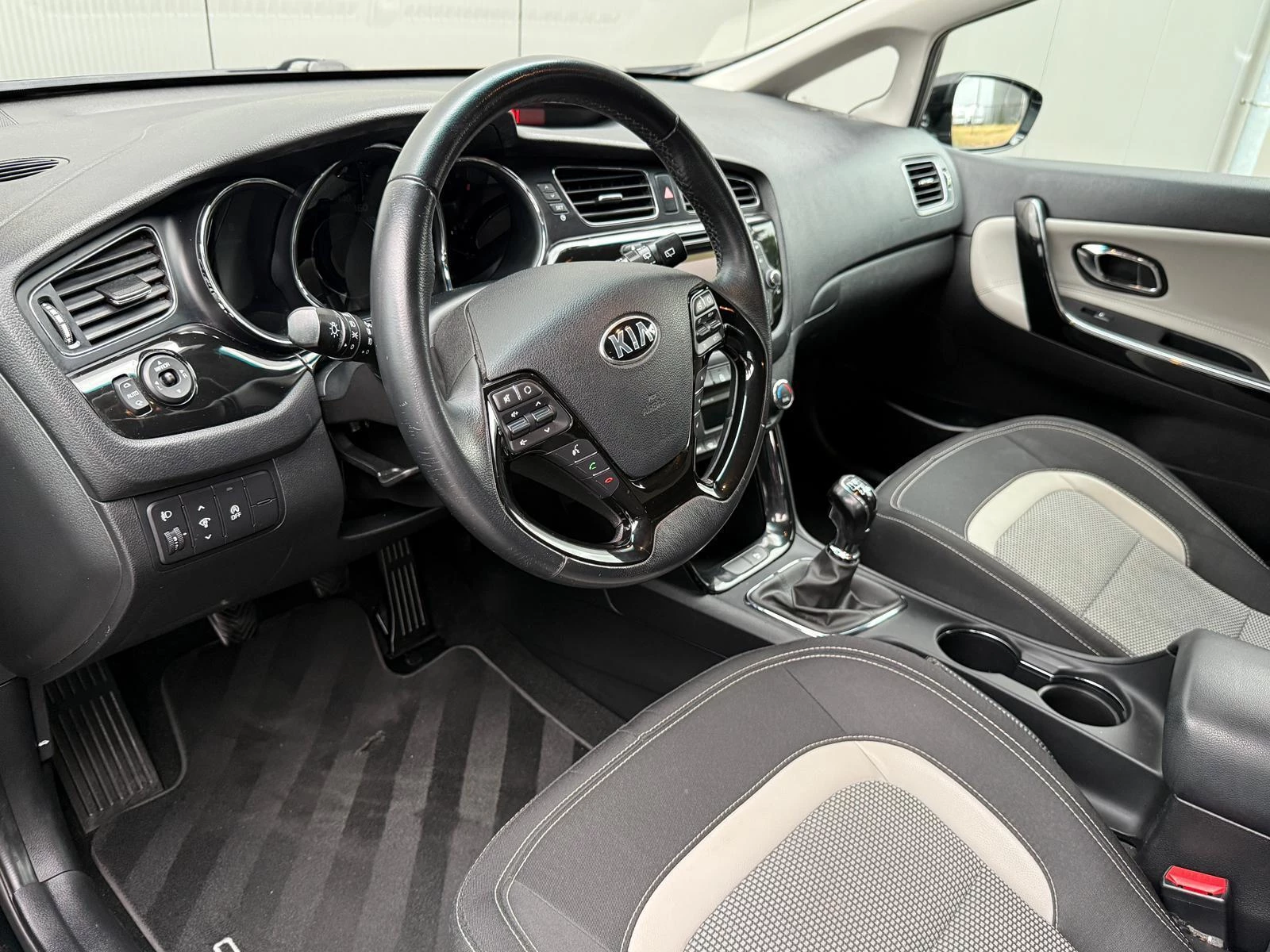 Hoofdafbeelding Kia cee'd
