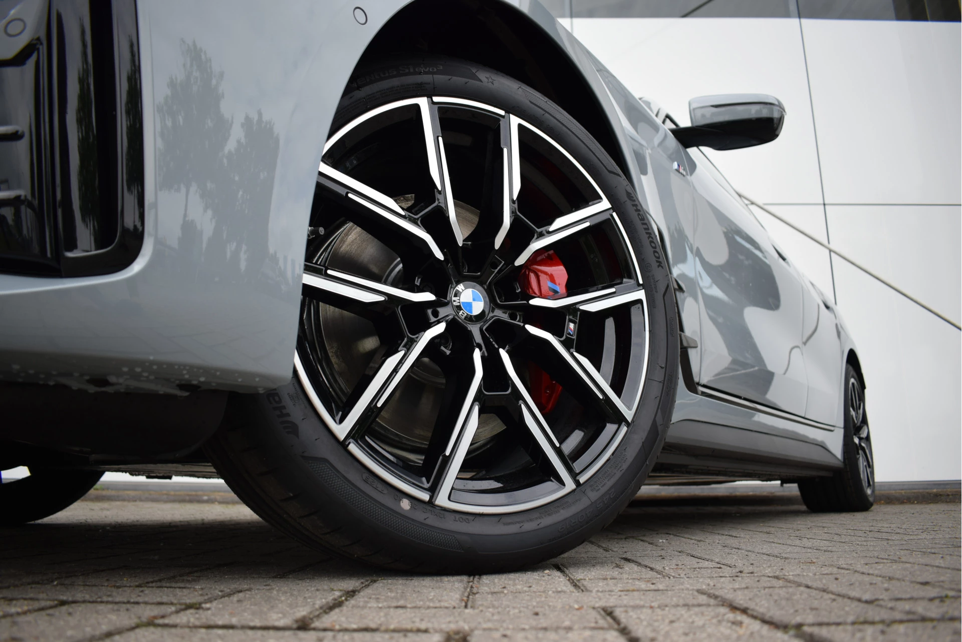 Hoofdafbeelding BMW i4