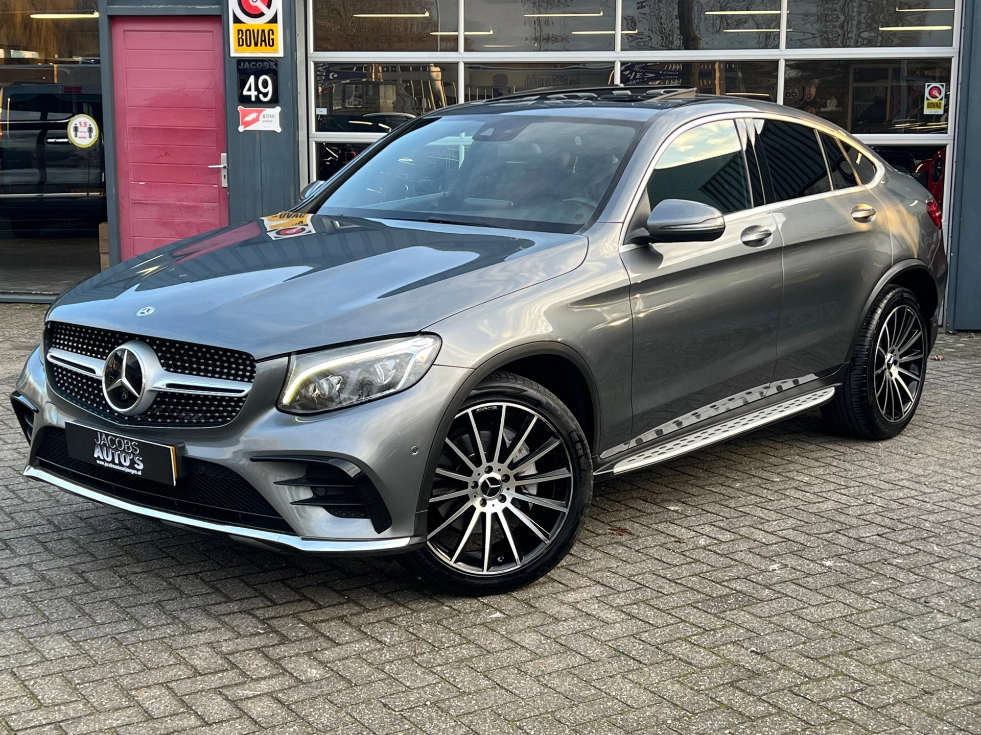 Hoofdafbeelding Mercedes-Benz GLC
