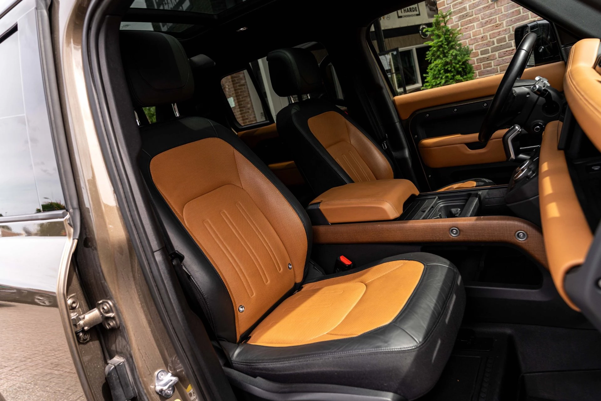 Hoofdafbeelding Land Rover Defender