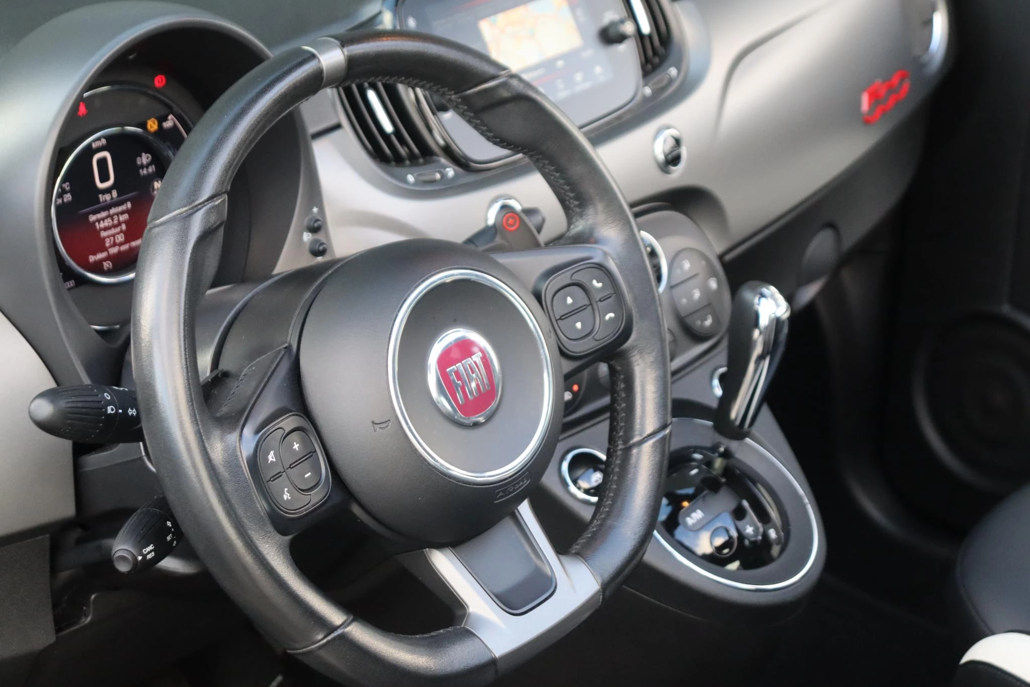 Hoofdafbeelding Fiat 500C