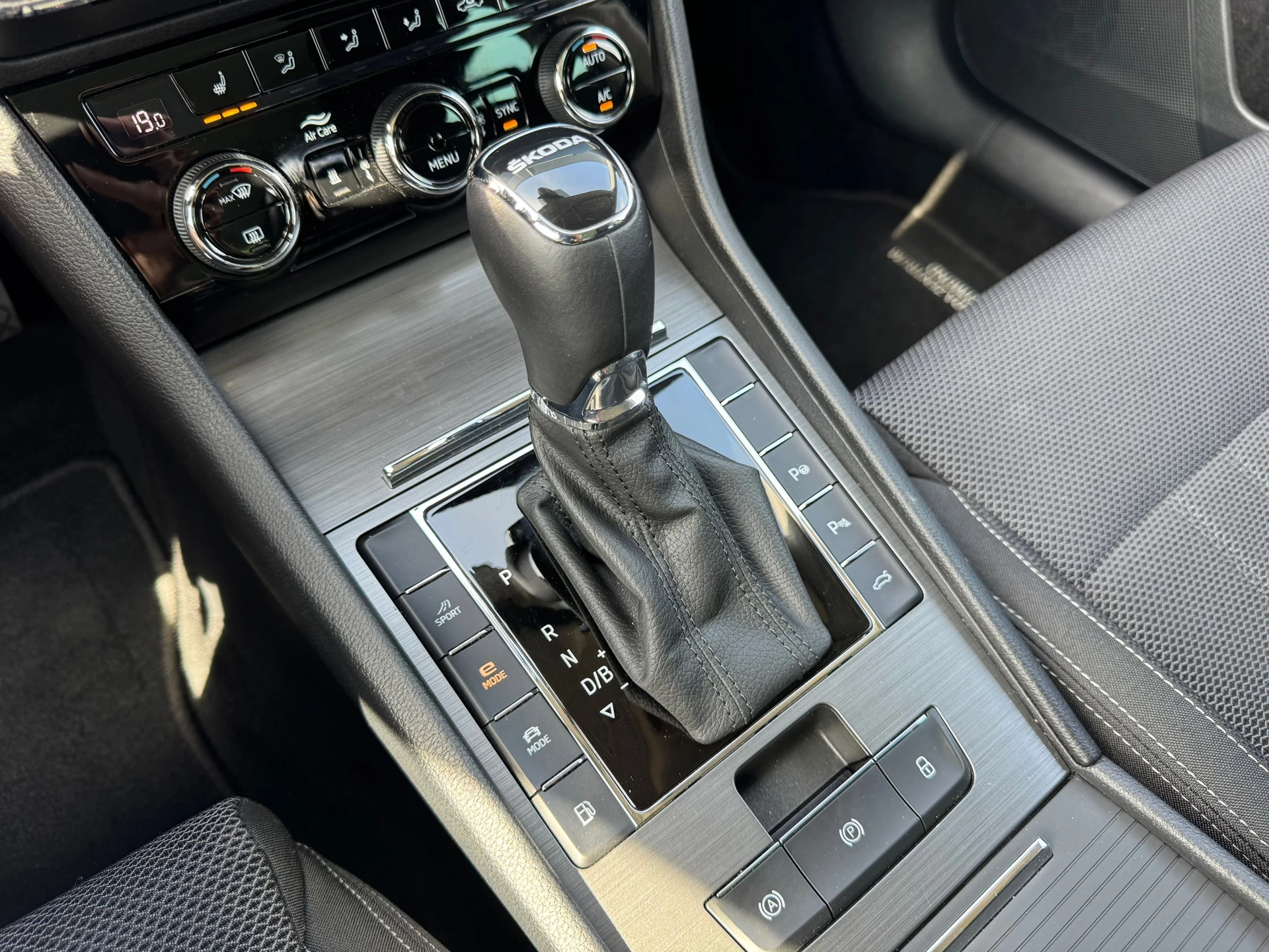 Hoofdafbeelding Škoda Superb