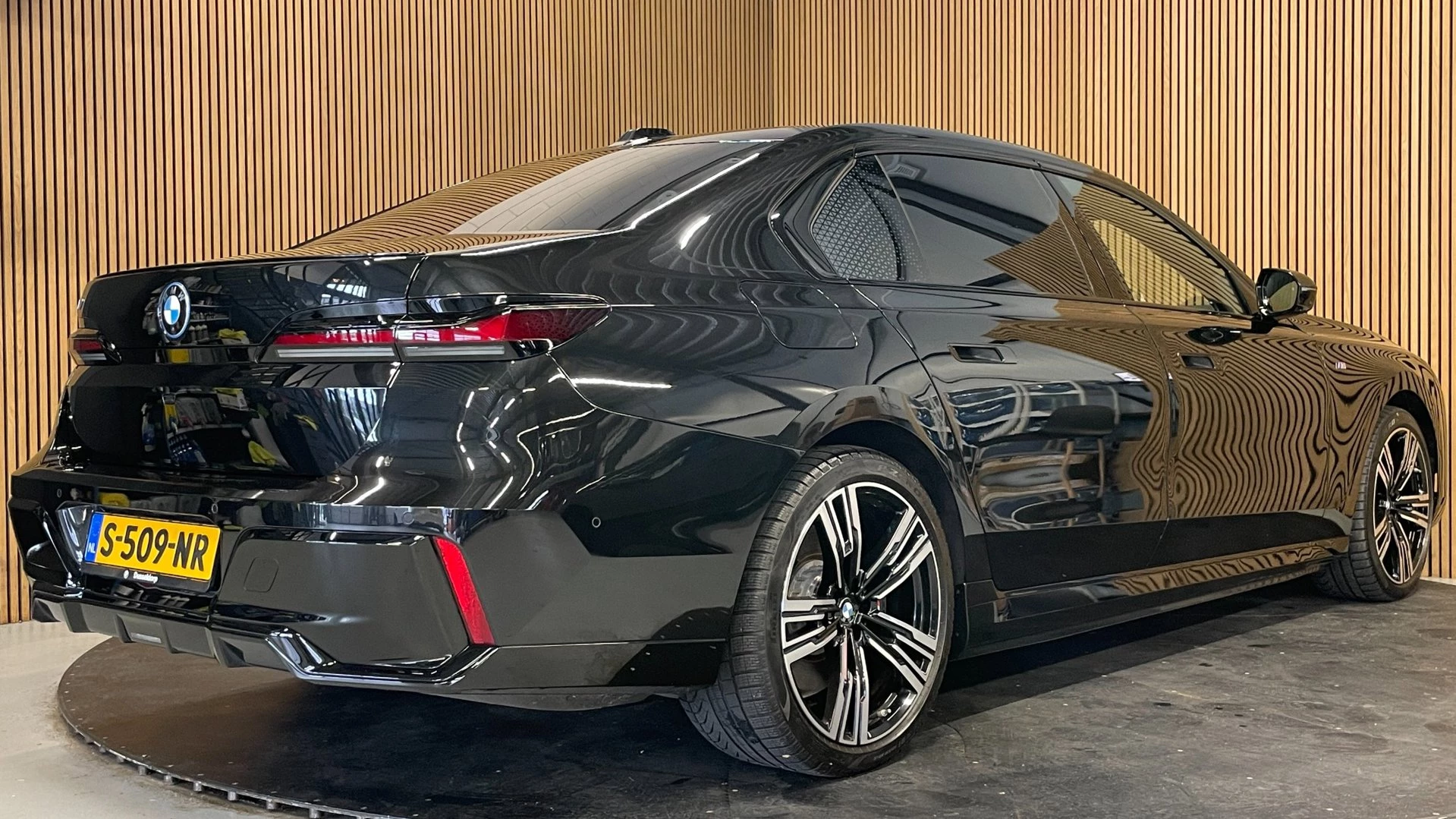 Hoofdafbeelding BMW i7