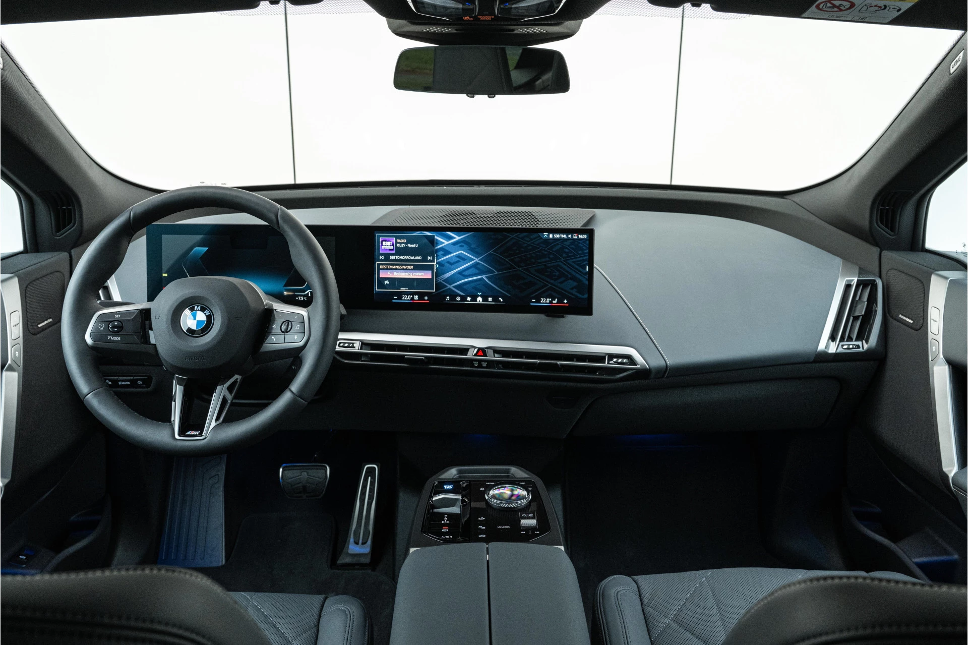 Hoofdafbeelding BMW iX