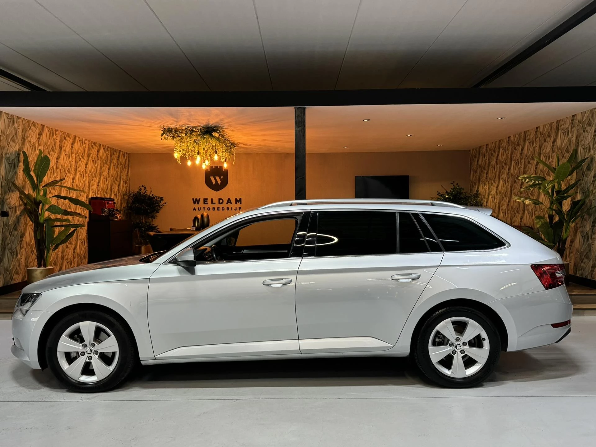 Hoofdafbeelding Škoda Superb