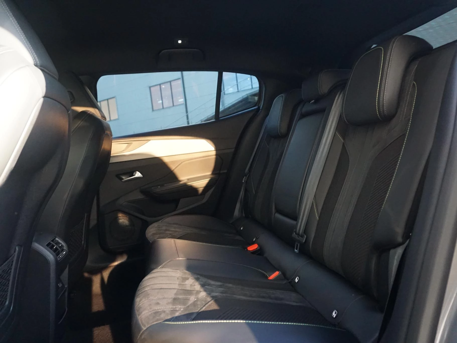 Hoofdafbeelding Peugeot 408